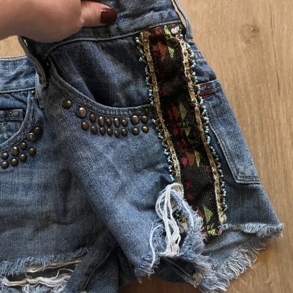 BDG shorts - Picture 3 of 3